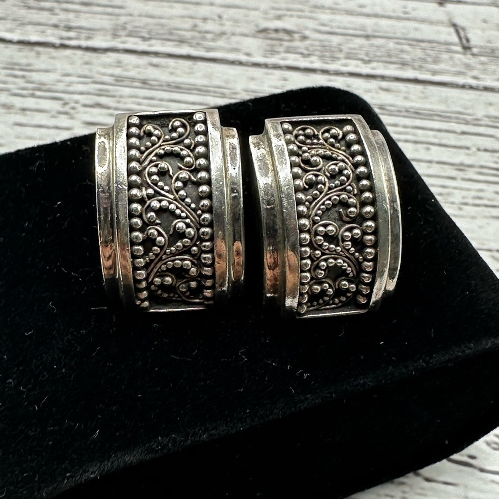 Lois Hill Silver Intricate Design Earrings
